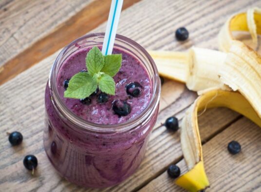 Banana-Berry Smoothie Recipe for Diabetics