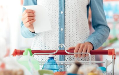 12 Ways to Save Money at the Grocery Store