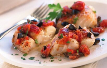Baked Cod With Tomatoes and Olives