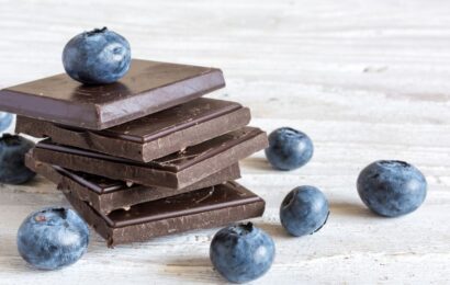 Berries, Tea, and Chocolate May Help You Age Better, Says New Research